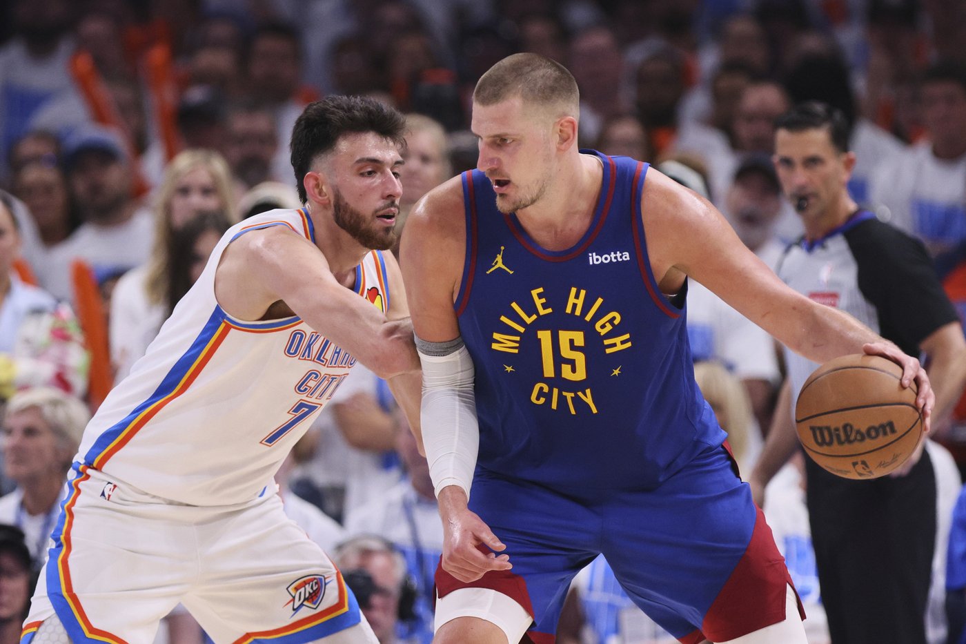 Jokic's 44 points, 15 rebounds not enough as Thunder top Nuggets to go up 3-2 in West semis | iNFOnews.ca Jokic's 44 points, 15 rebounds not enough as Thunder top Nuggets to go up 3-2 in West semis | iNFOnews.ca