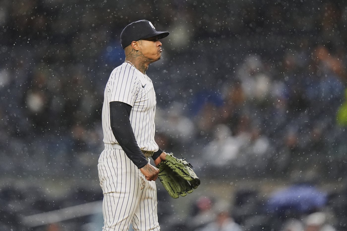 Yankees pitcher Marcus Stroman gets cortisone shot for inflamed left knee | iNFOnews.ca