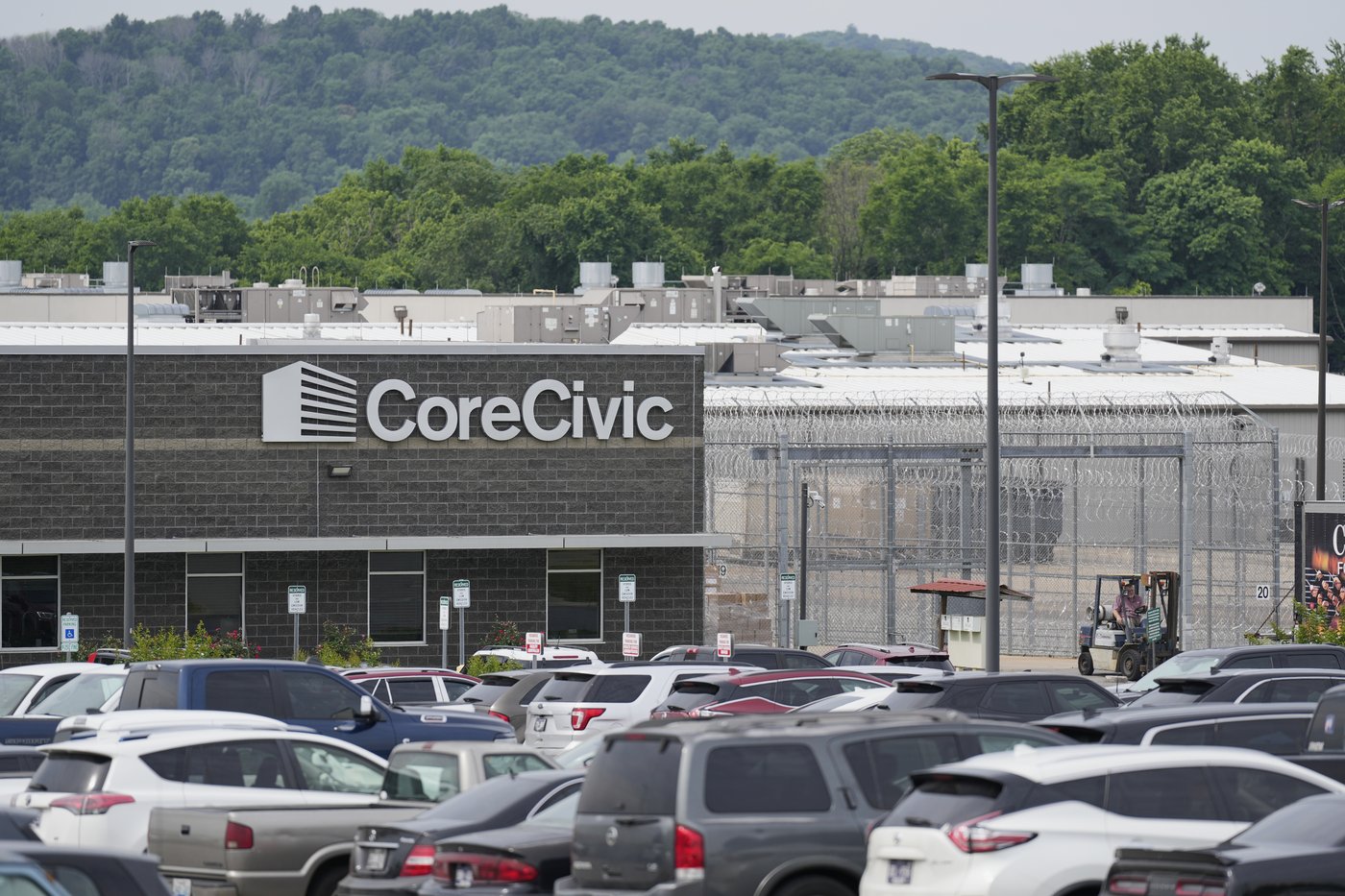 Tennessee prison riot contained after several hours; 3 inmates and 1 guard injured | iNFOnews.ca Tennessee prison riot contained after several hours; 3 inmates and 1 guard injured | iNFOnews.ca