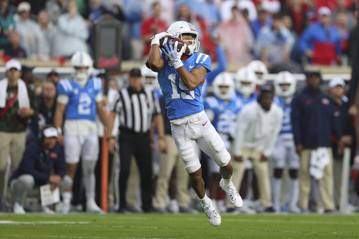 Dart and Davis help No. 16 Mississippi shut down No. 2 Georgia for 28-10 win | iNFOnews.ca Dart and Davis help No. 16 Mississippi shut down No. 2 Georgia for 28-10 win | iNFOnews.ca