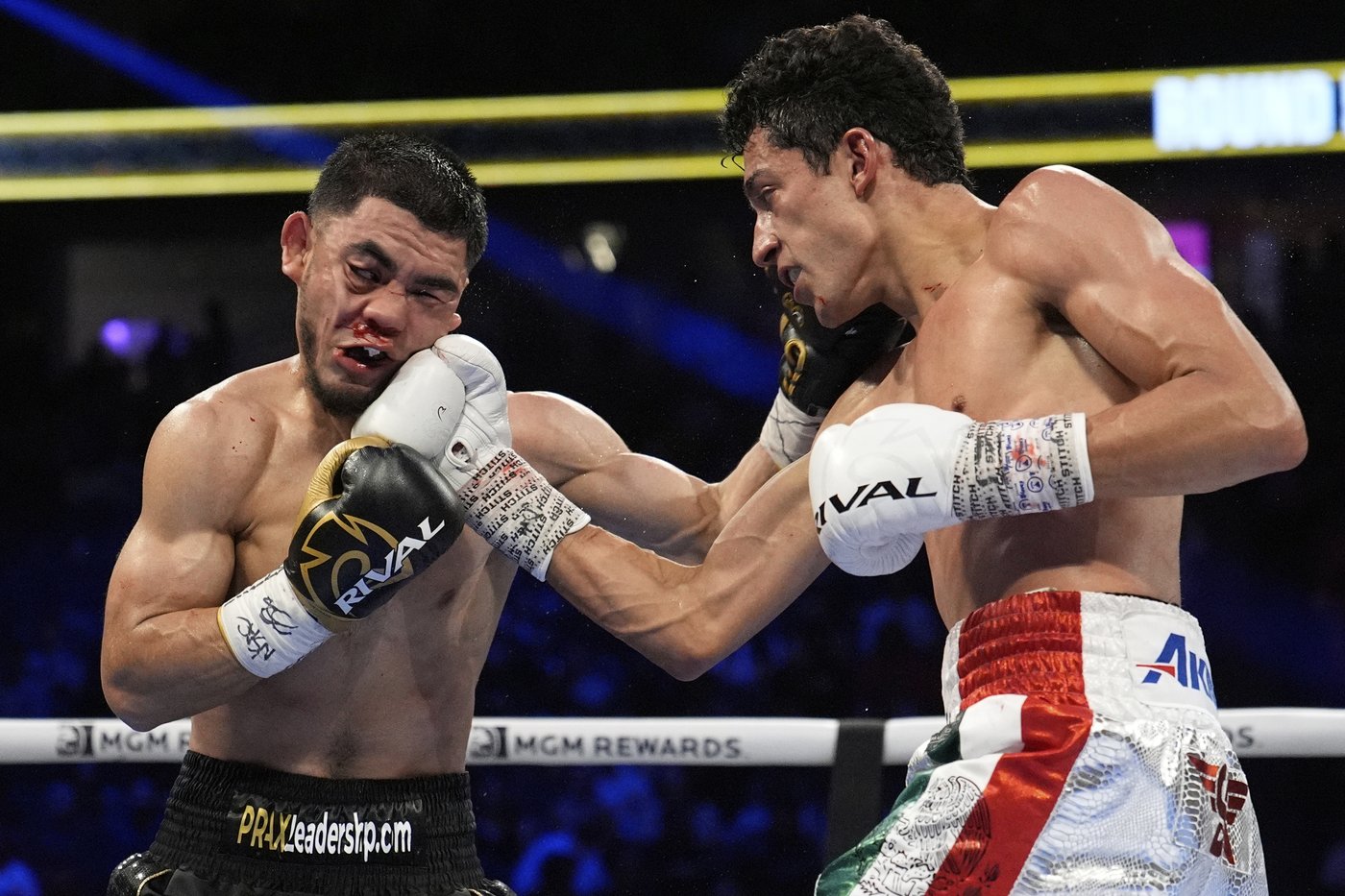 Inoue overcomes early knockdown, dominates Cardenas to remain undefeated with 8th-round TKO | iNFOnews.ca Inoue overcomes early knockdown, dominates Cardenas to remain undefeated with 8th-round TKO | iNFOnews.ca