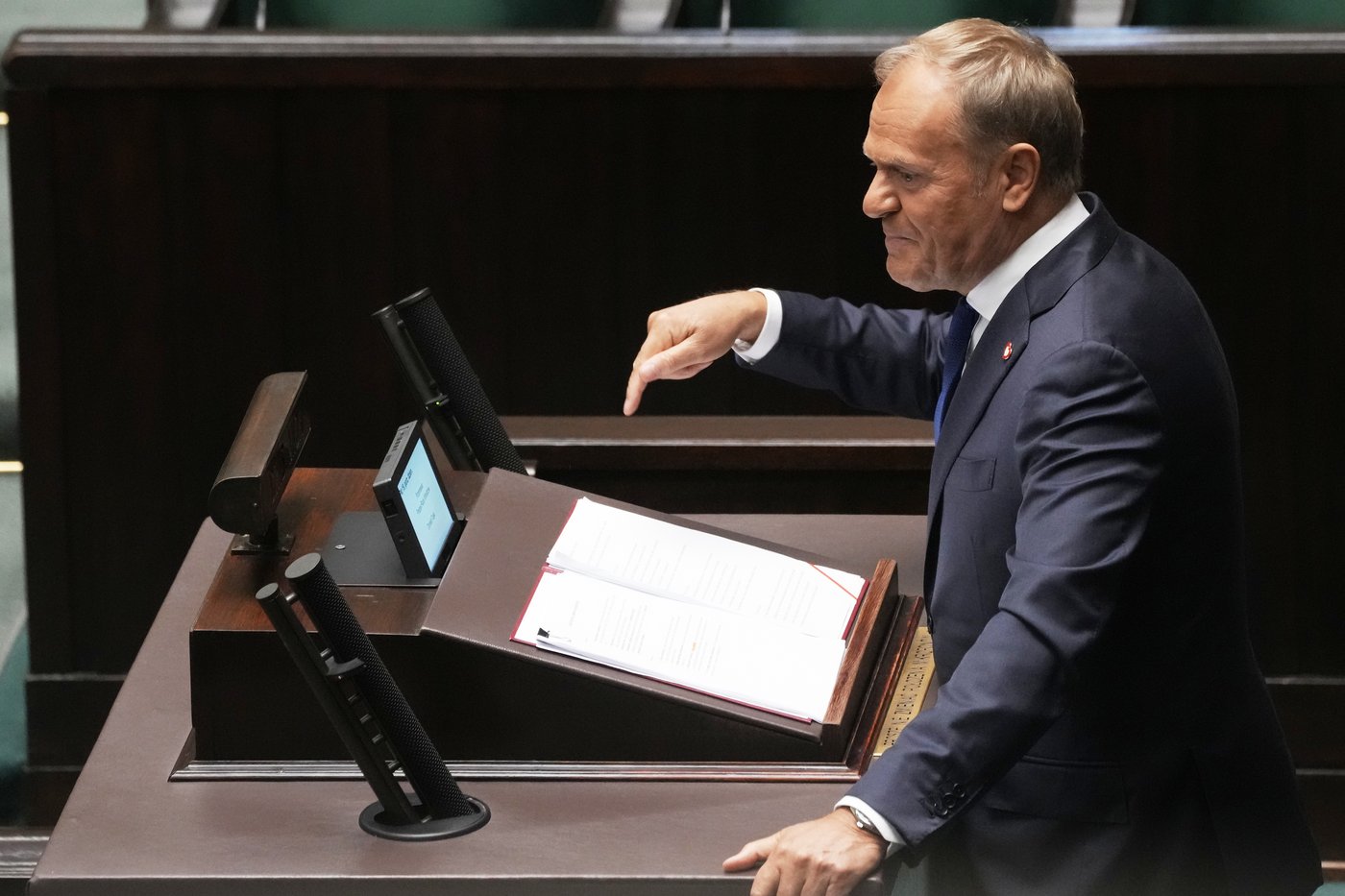 Tusk's government survives vote of confidence in Poland as he bids to reassert control | iNFOnews.ca Tusk's government survives vote of confidence in Poland as he bids to reassert control | iNFOnews.ca