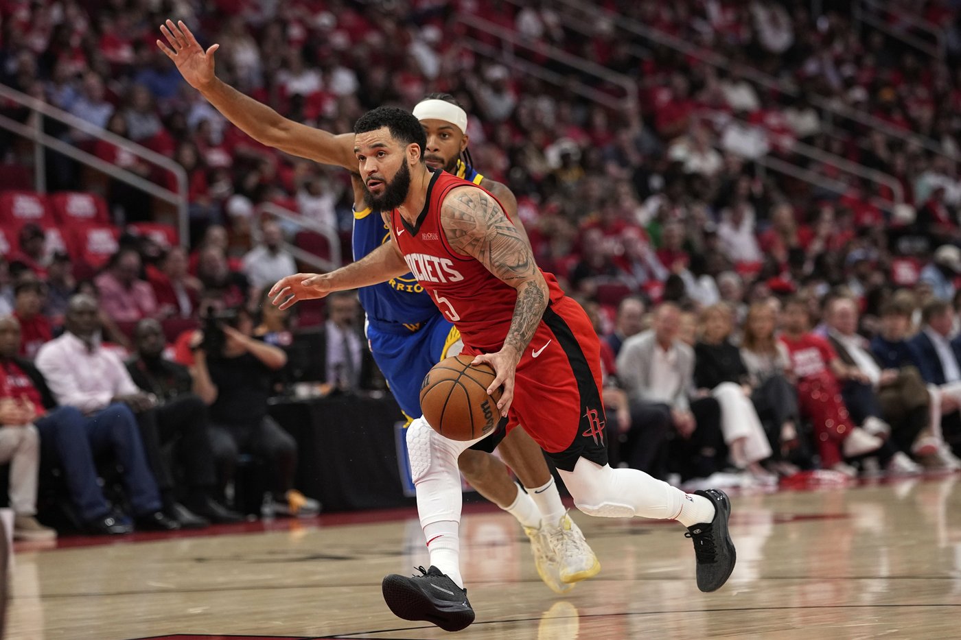 Warriors return home to Chase Center with another chance to close out 1st-round series with Rockets | iNFOnews.ca Warriors return home to Chase Center with another chance to close out 1st-round series with Rockets | iNFOnews.ca