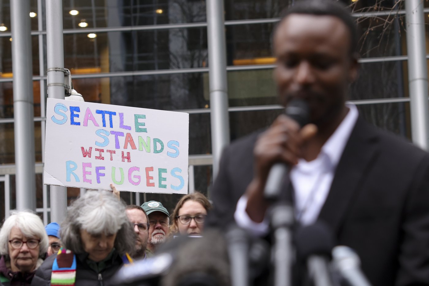 Judge orders Trump administration to admit roughly 12,000 refugees | iNFOnews.ca Judge orders Trump administration to admit roughly 12,000 refugees | iNFOnews.ca