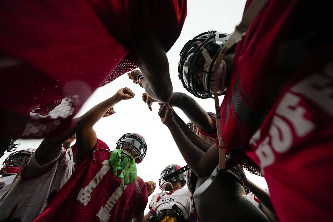 Hotter summers are making high school football a fatal game for some players | iNFOnews.ca Hotter summers are making high school football a fatal game for some players | iNFOnews.ca