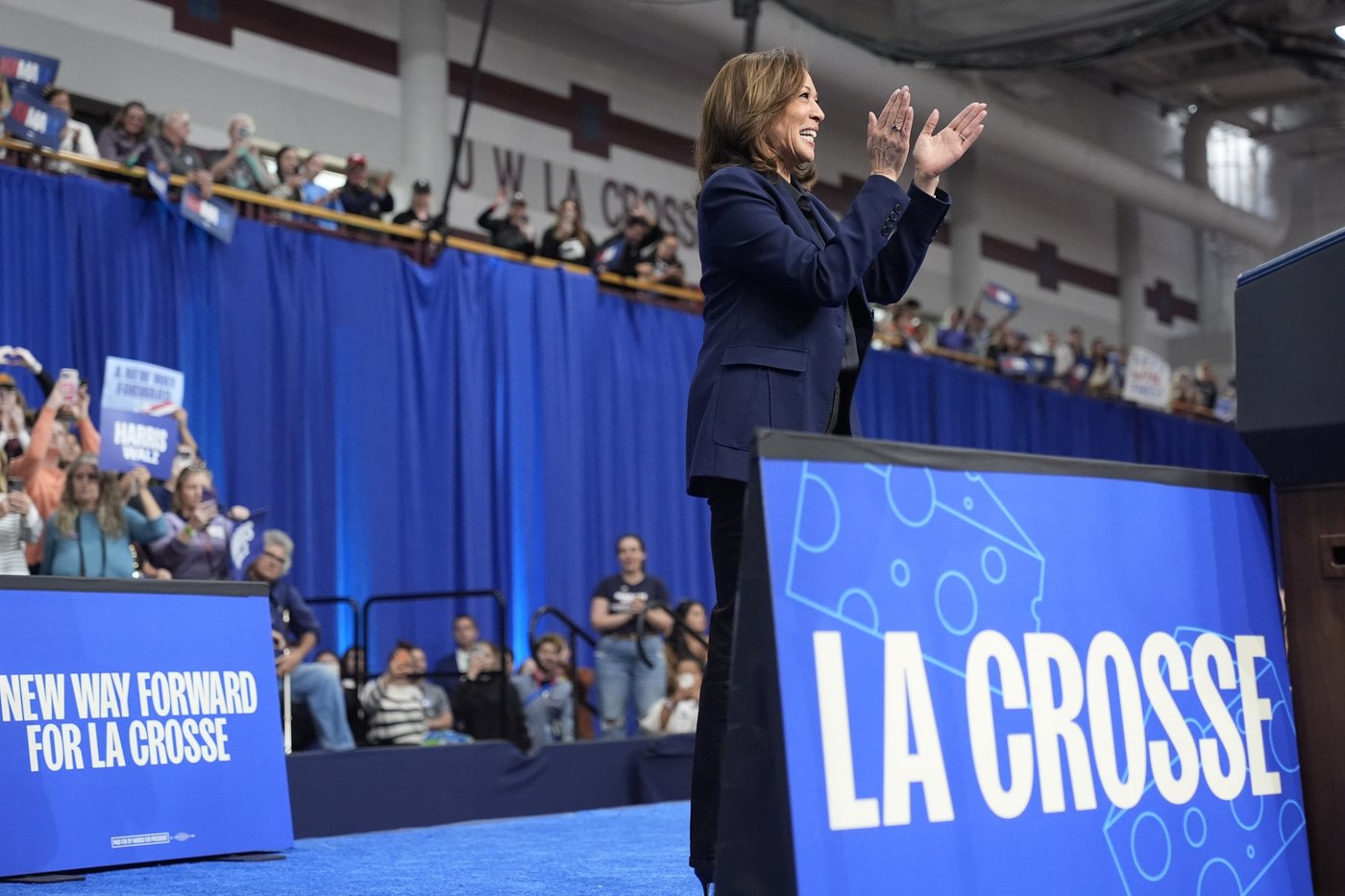 Harris campaign features less talk of joy and more head-on digs at Trump as Election Day nears | iNFOnews.ca