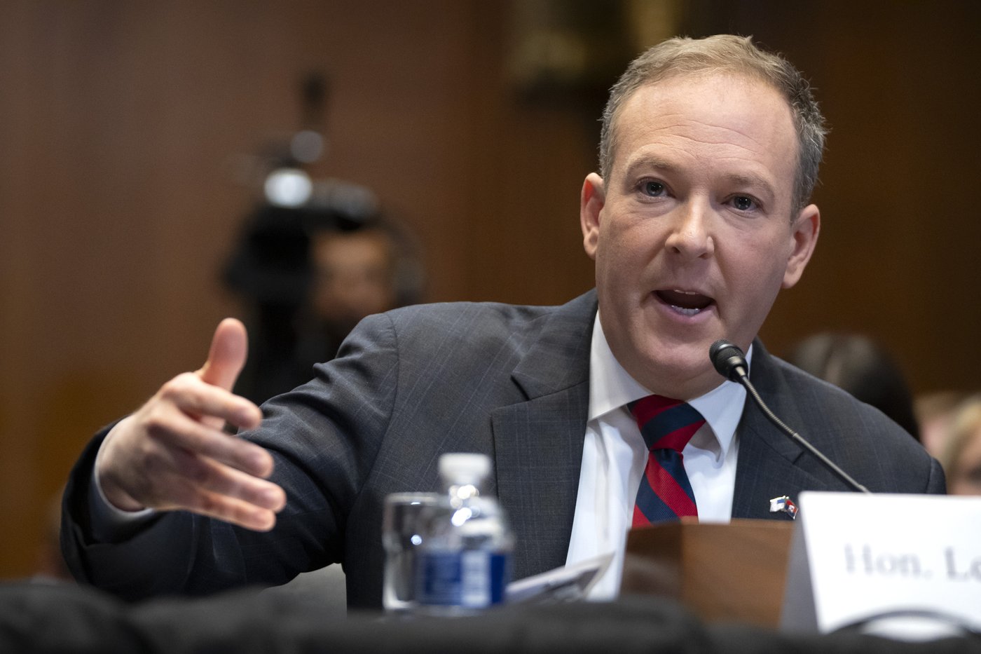 Trump's EPA nominee stays vague on plans as senators press him on climate views | iNFOnews.ca