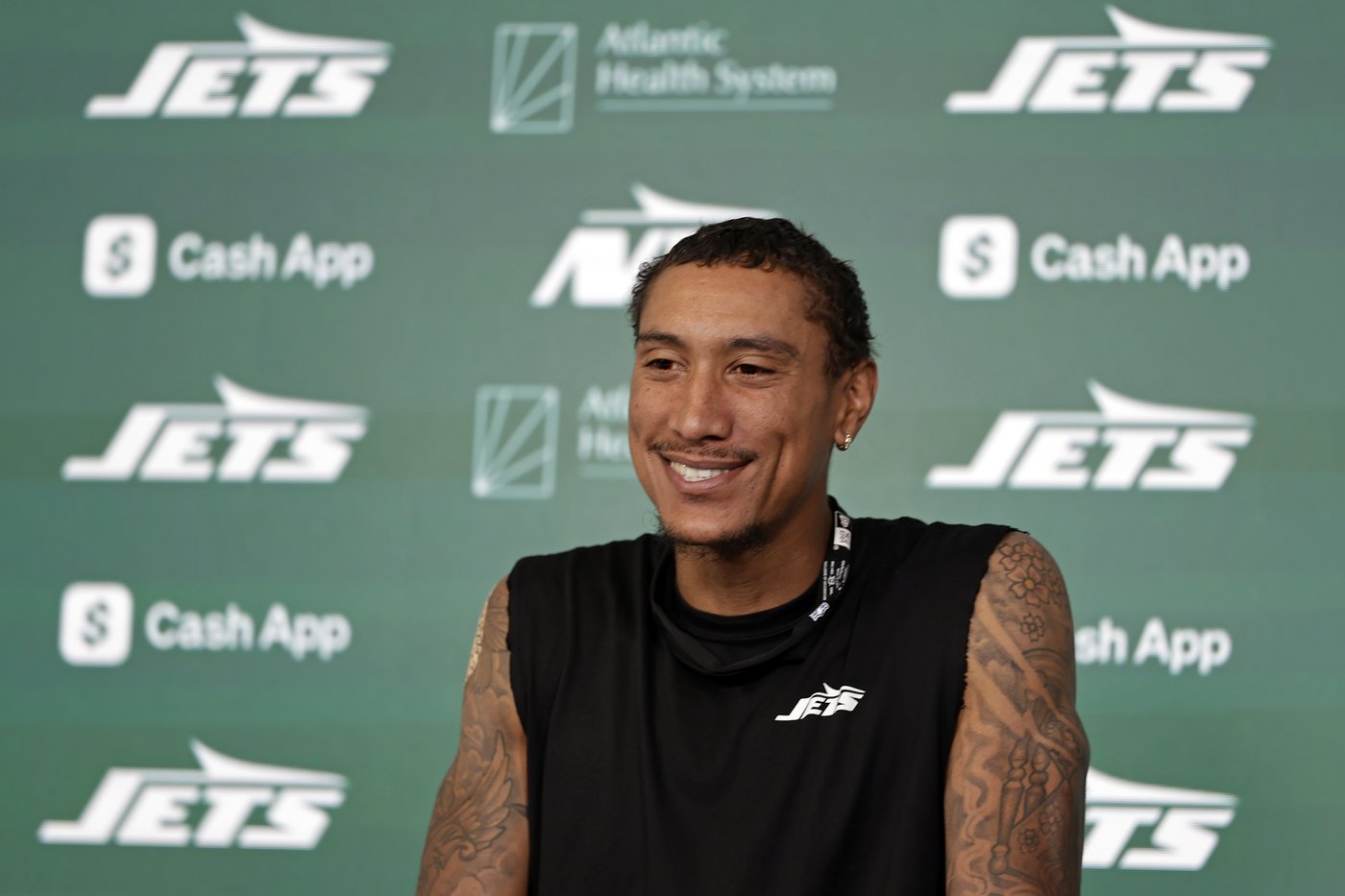 Jets' Josh Reynolds says he's 'blessed' to be playing after rough year that included being shot | iNFOnews.ca Jets' Josh Reynolds says he's 'blessed' to be playing after rough year that included being shot | iNFOnews.ca