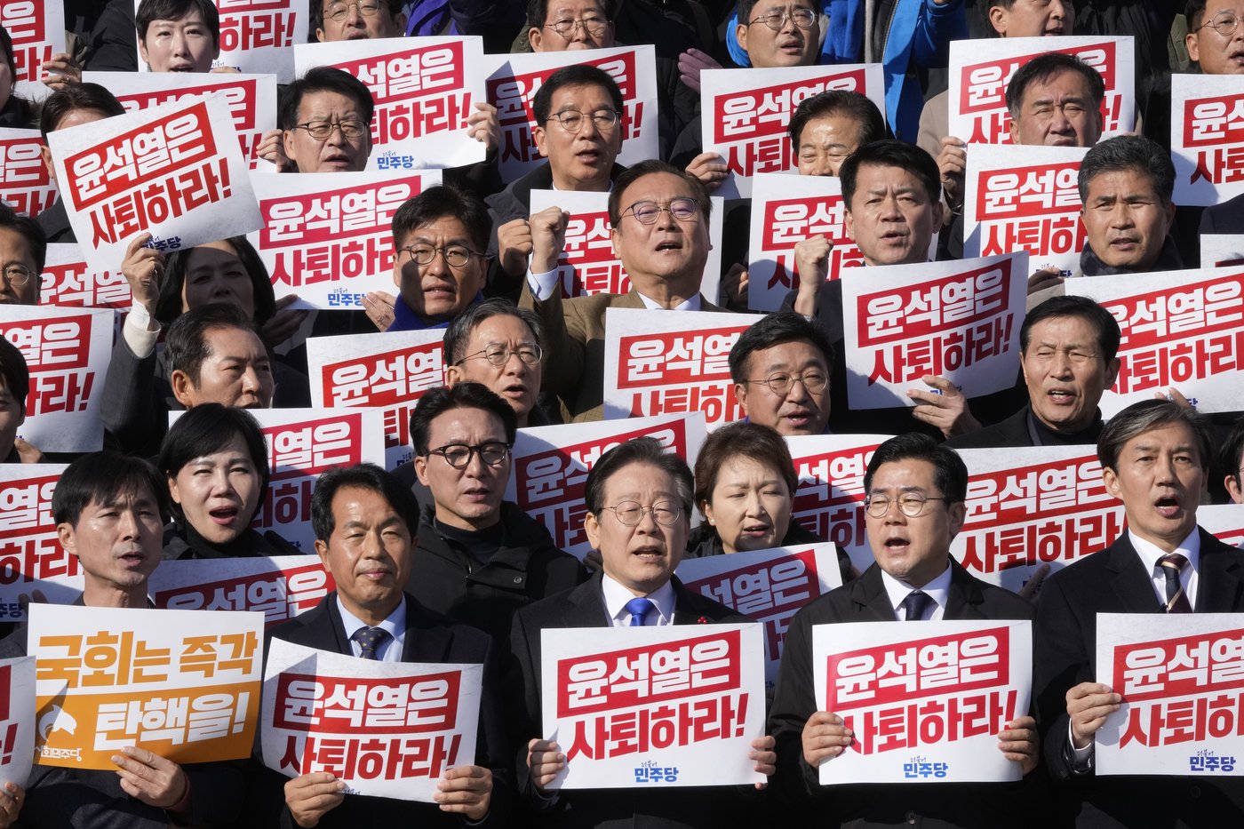 South Korea’s opposition parties move to impeach president over sudden declaration of martial law | iNFOnews.ca South Korea’s opposition parties move to impeach president over sudden declaration of martial law | iNFOnews.ca