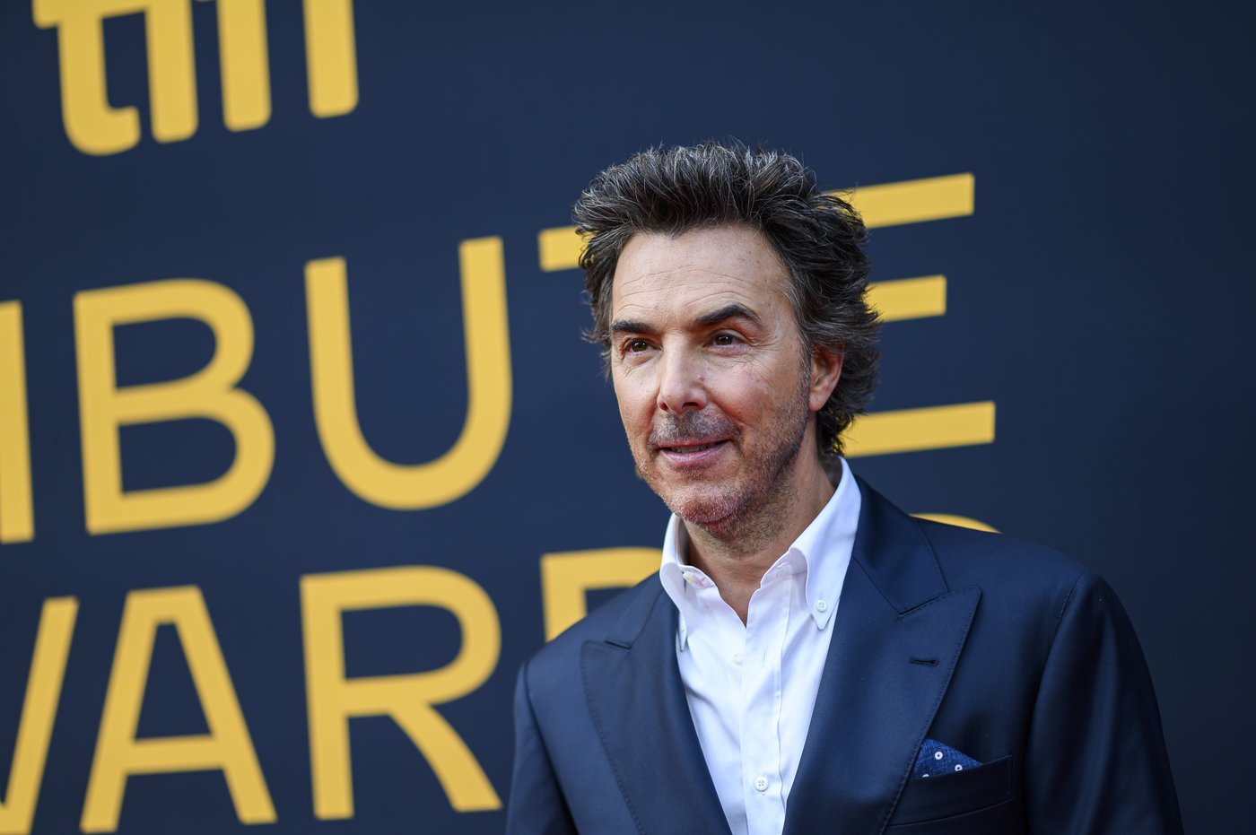Shawn Levy to exec-produce Netflix series about town recovering from hockey bus crash | iNFOnews.ca