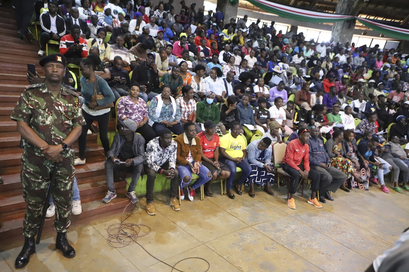 Clashes in Kenya as people discuss the deputy president's impeachment motion | iNFOnews.ca