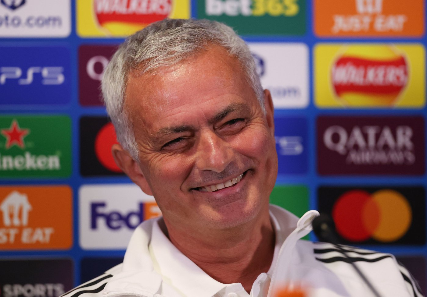 Mourinho 'will always be a Blue' as he returns to Chelsea with new club Benfica | iNFOnews.ca Mourinho 'will always be a Blue' as he returns to Chelsea with new club Benfica | iNFOnews.ca