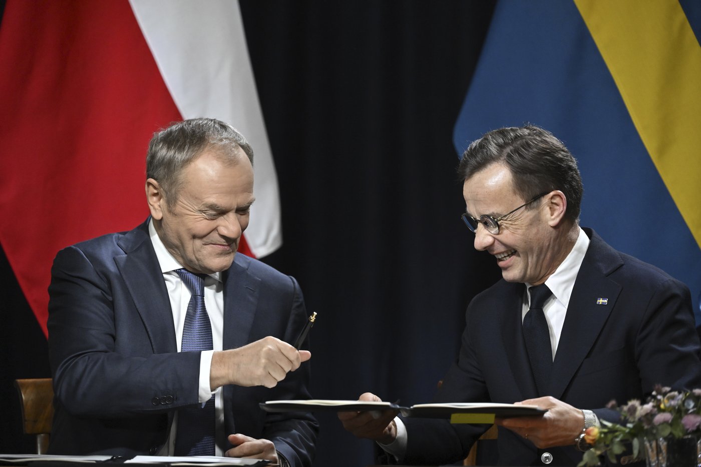 Poland's prime minister visits defensive fortifications on border with Russia | iNFOnews.ca Poland's prime minister visits defensive fortifications on border with Russia | iNFOnews.ca