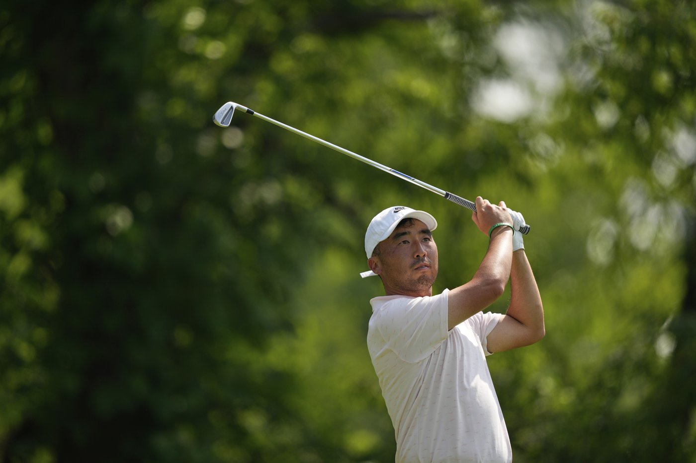 Doug Ghim sets pace at John Deere Classic with a 62 and a 1-shot lead | iNFOnews.ca