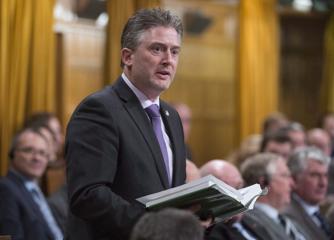 Conservatives are trying to loosen regulations on natural health products | iNFOnews.ca