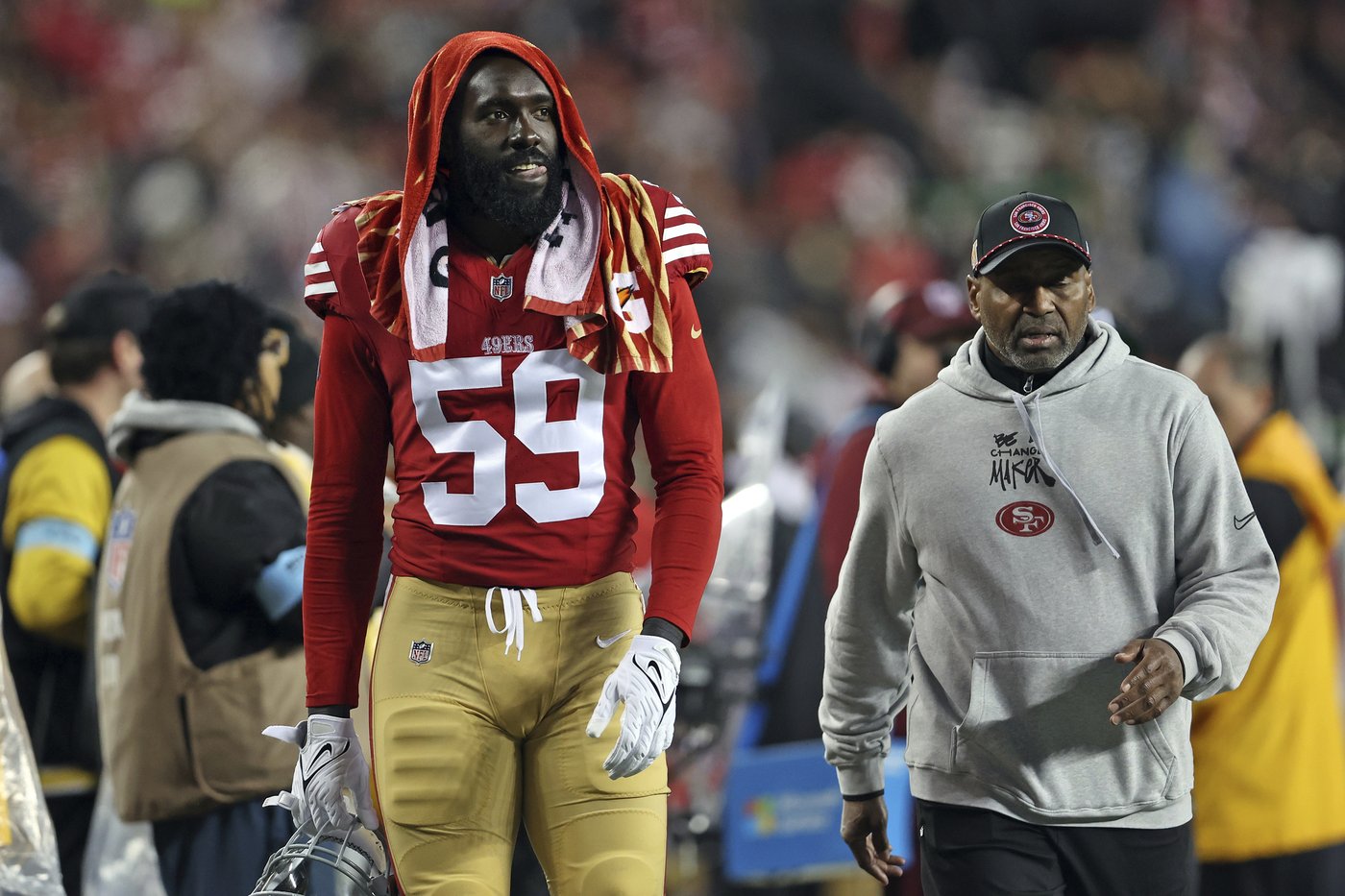 49ers LB De'Vondre Campbell refuses to enter game after losing his starting spot | iNFOnews.ca 49ers LB De'Vondre Campbell refuses to enter game after losing his starting spot | iNFOnews.ca