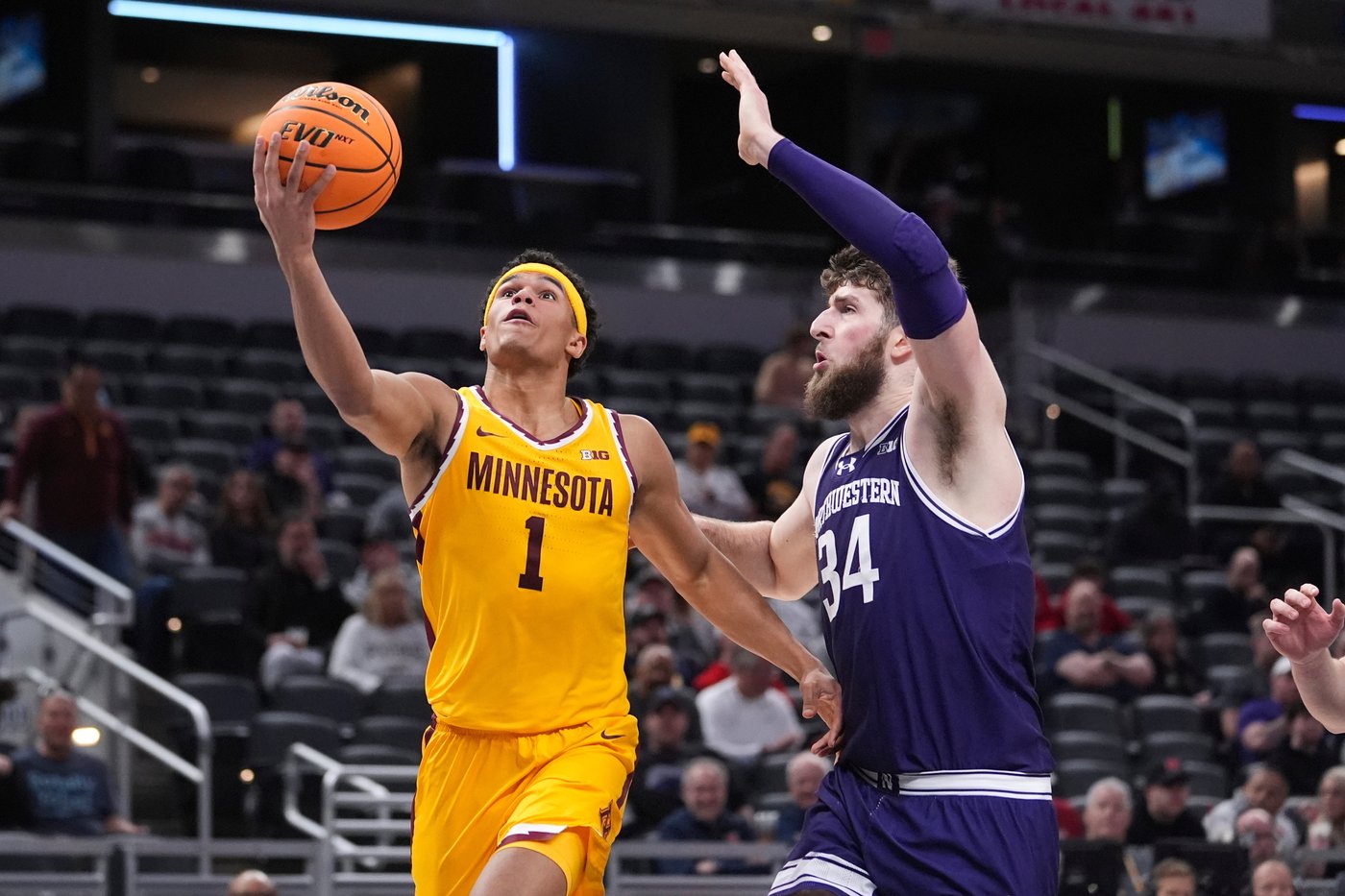Gophers start fresh under new coach Niko Medved, with another almost entirely new roster | iNFOnews.ca