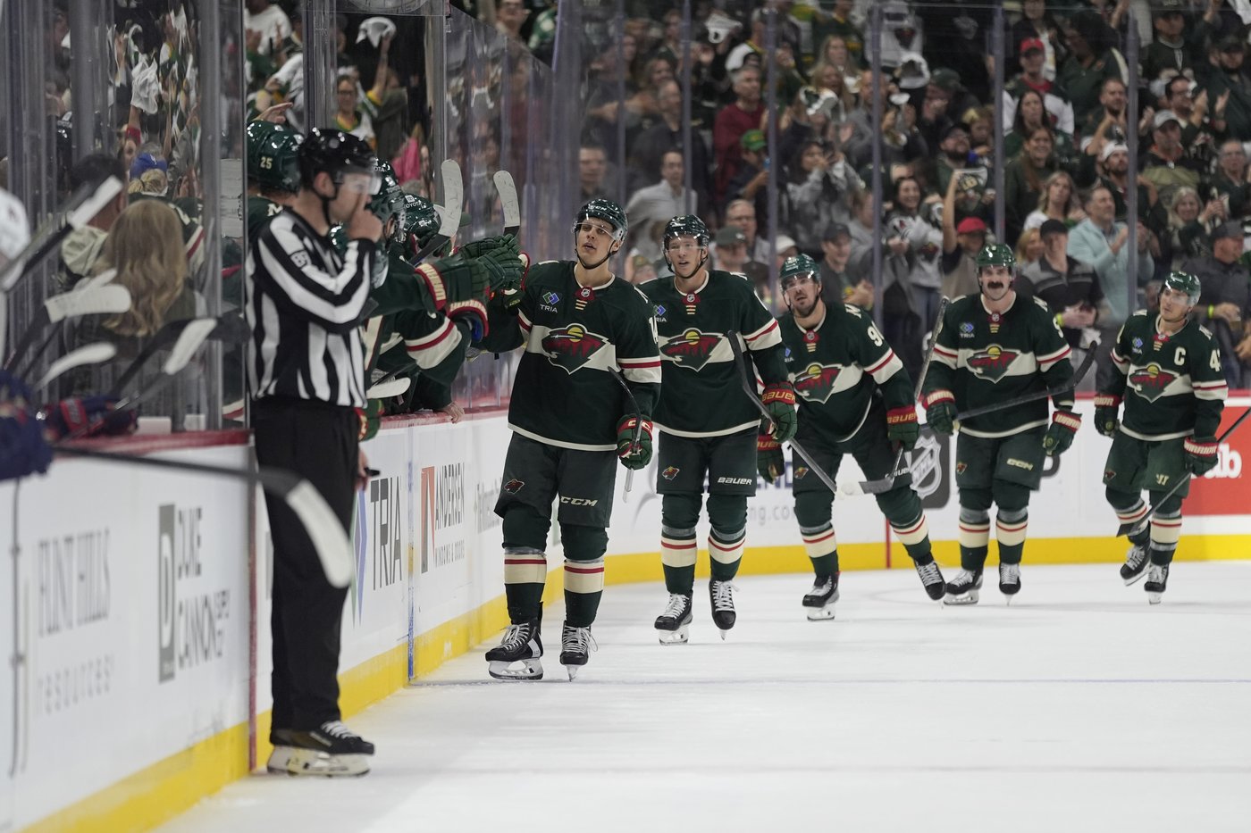 Wild hang on to beat Blue Jackets 3-2 in opener behind Boldy, Eriksson Ek and Gustavsson | iNFOnews.ca