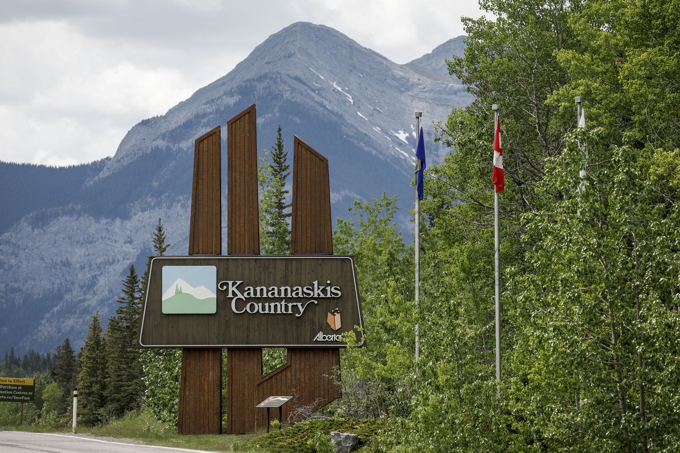 In the news today: World leaders, former PMs and protestors expected ahead of G7 | iNFOnews.ca