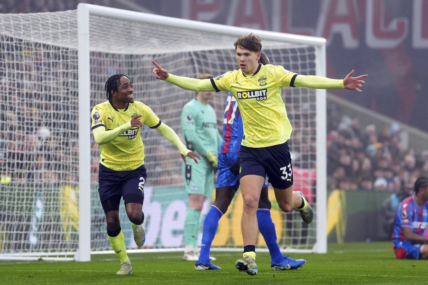 Feels like 1979: Nottingham Forest moves into 2nd place behind rampant Liverpool in Premier League | iNFOnews.ca Feels like 1979: Nottingham Forest moves into 2nd place behind rampant Liverpool in Premier League | iNFOnews.ca