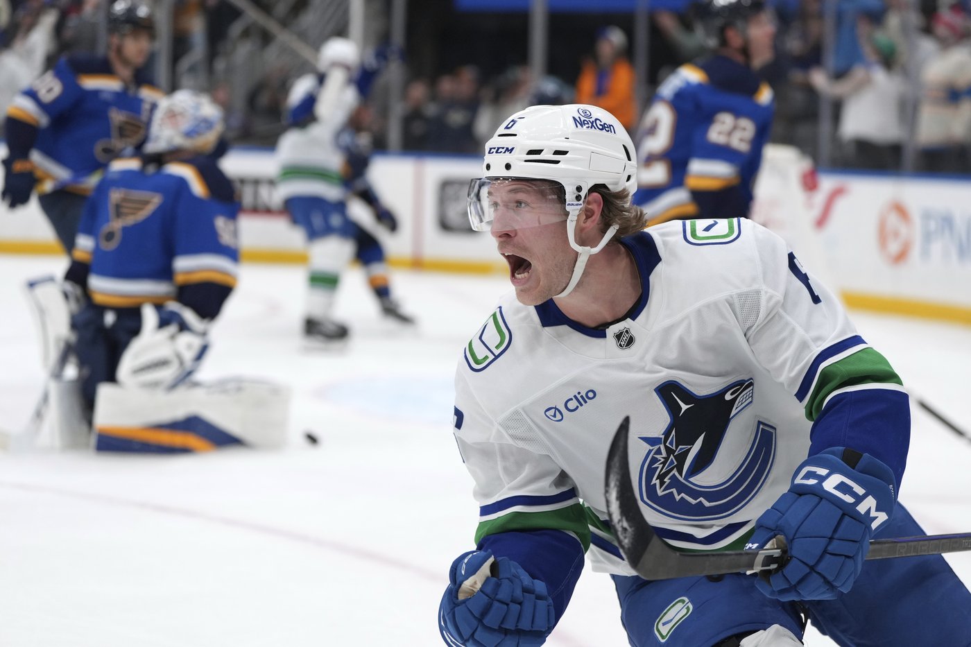 NHL free agency frenzy: Salary cap jump fuels an unpredictable market | iNFOnews.ca NHL free agency frenzy: Salary cap jump fuels an unpredictable market | iNFOnews.ca