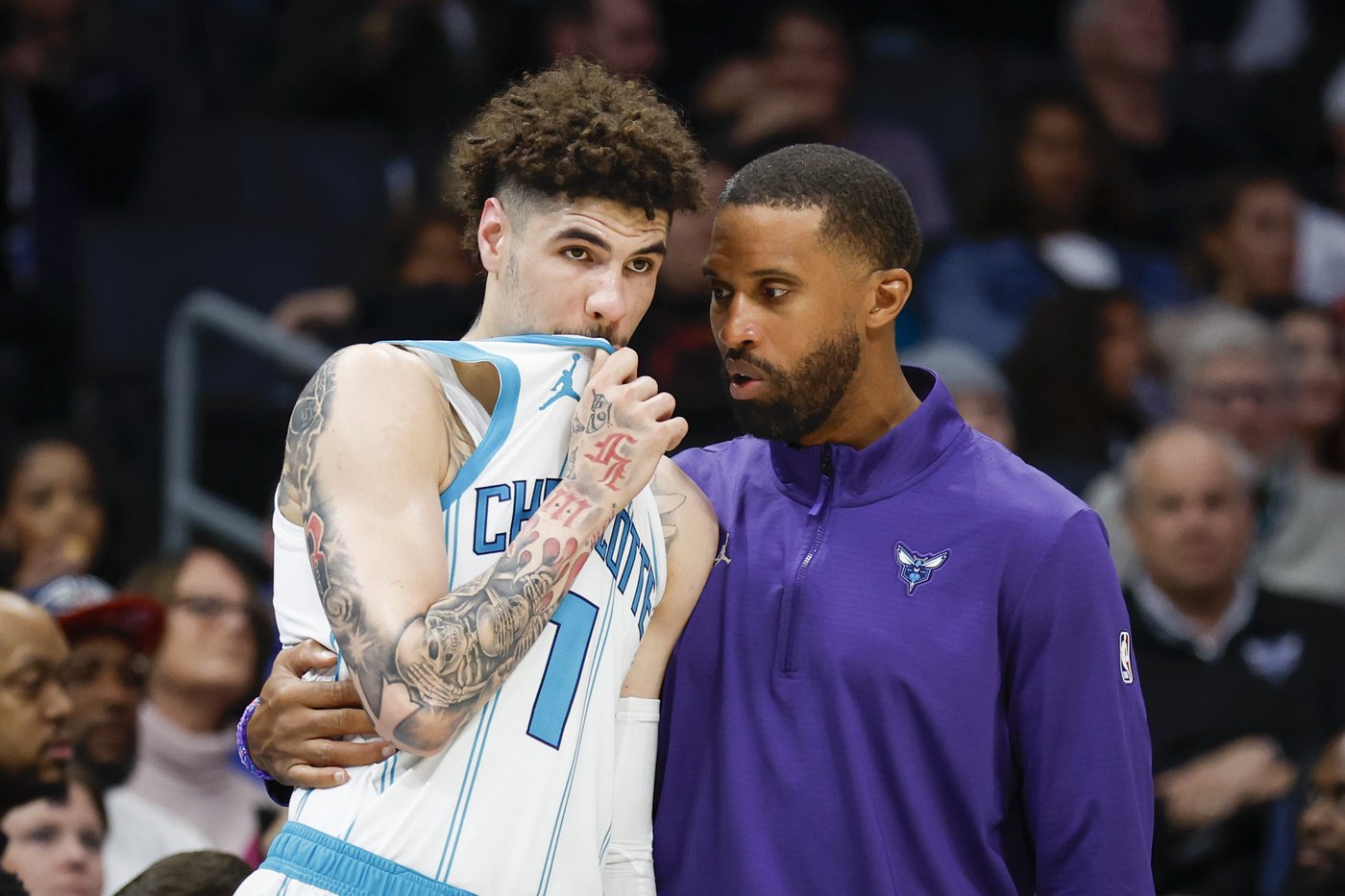 With LaMelo Ball's return, Hornets have all 5 starters on floor for first time this season | iNFOnews.ca