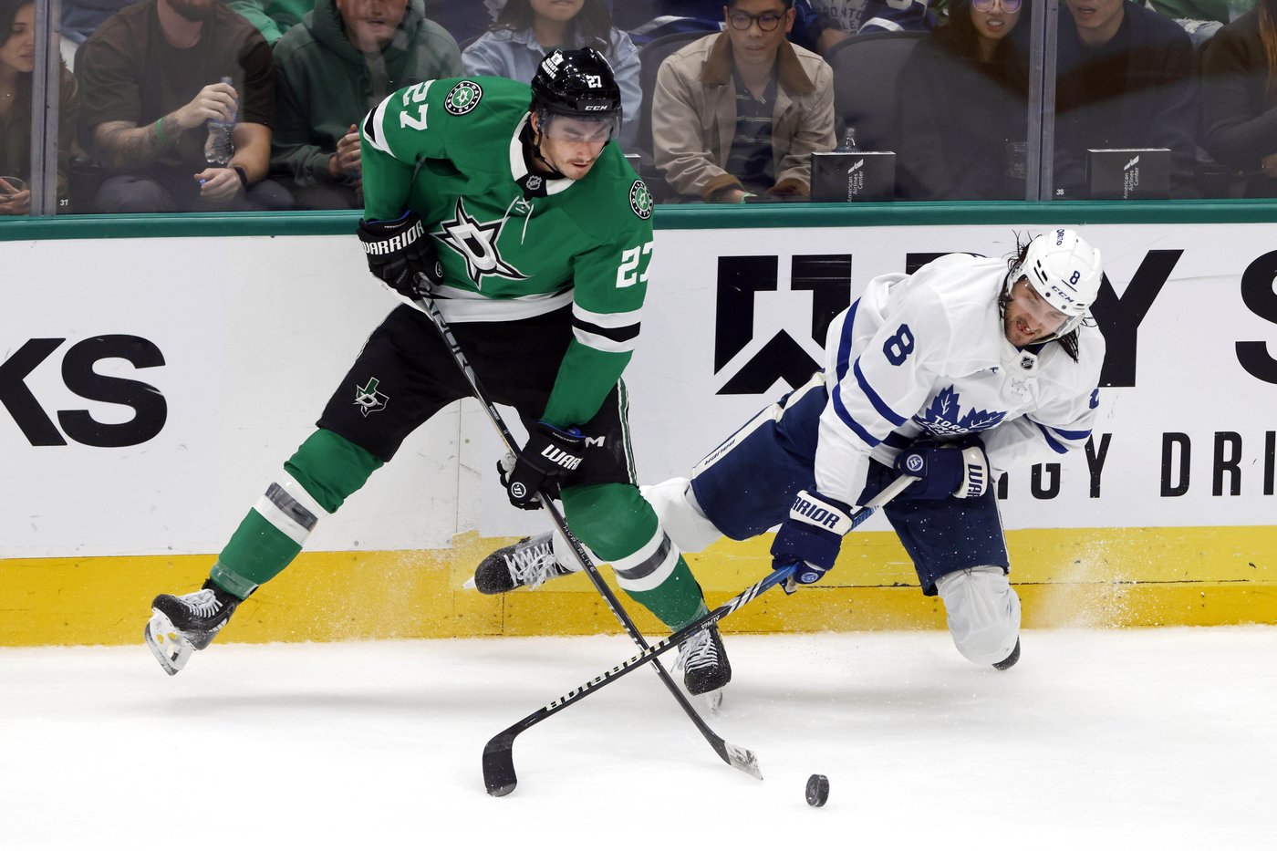 Nicholas Robertson part of key goals for Toronto in 5-3 win over Dallas and his older brother | iNFOnews.ca
