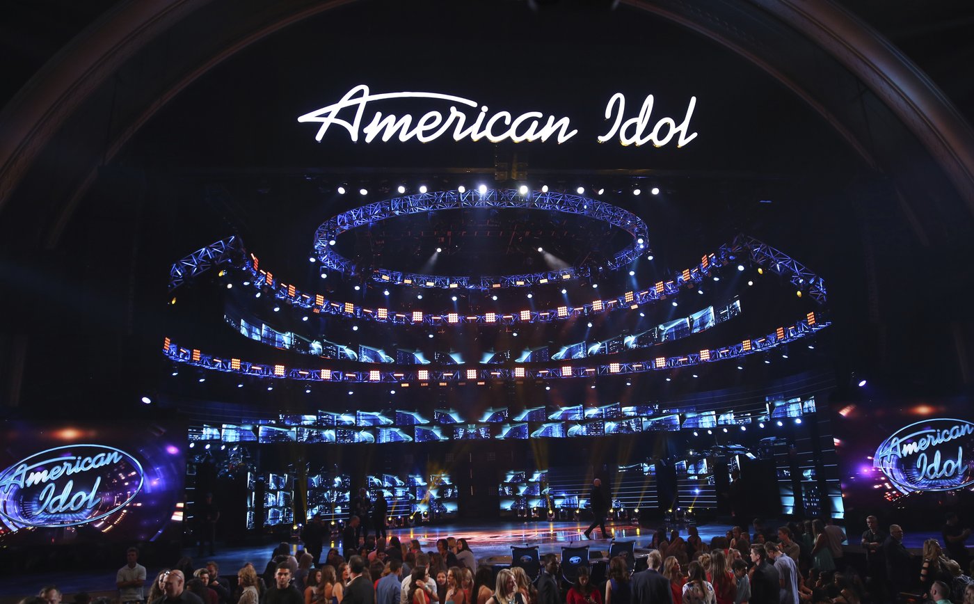 Man charged in the killings of an 'American Idol' exec and her husband called 911 afterward, DA says | iNFOnews.ca Man charged in the killings of an 'American Idol' exec and her husband called 911 afterward, DA says | iNFOnews.ca