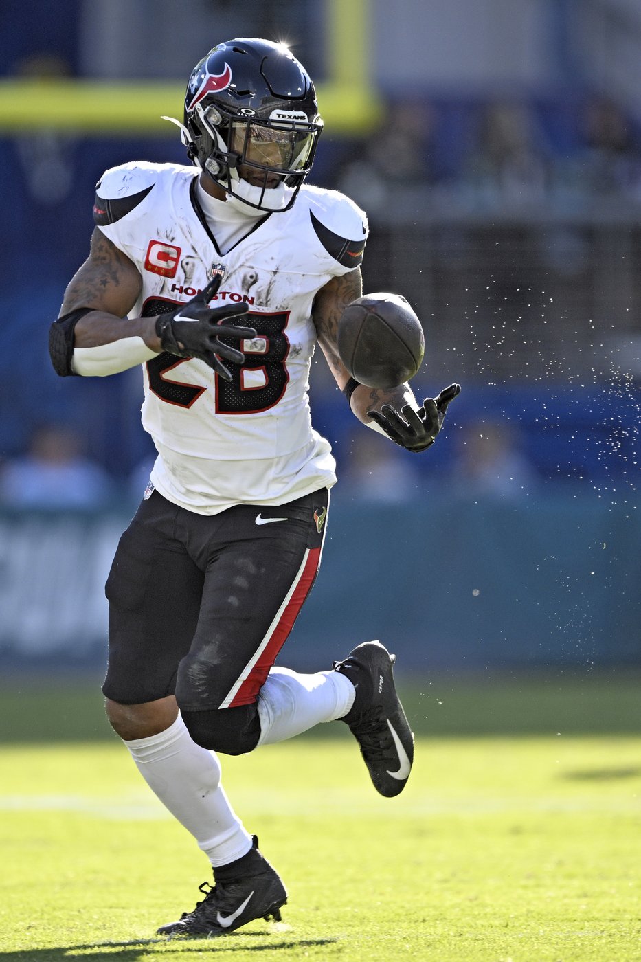 Another big game by Mixon helps Texans bounce back with win over Jaguars before bye | iNFOnews.ca Another big game by Mixon helps Texans bounce back with win over Jaguars before bye | iNFOnews.ca