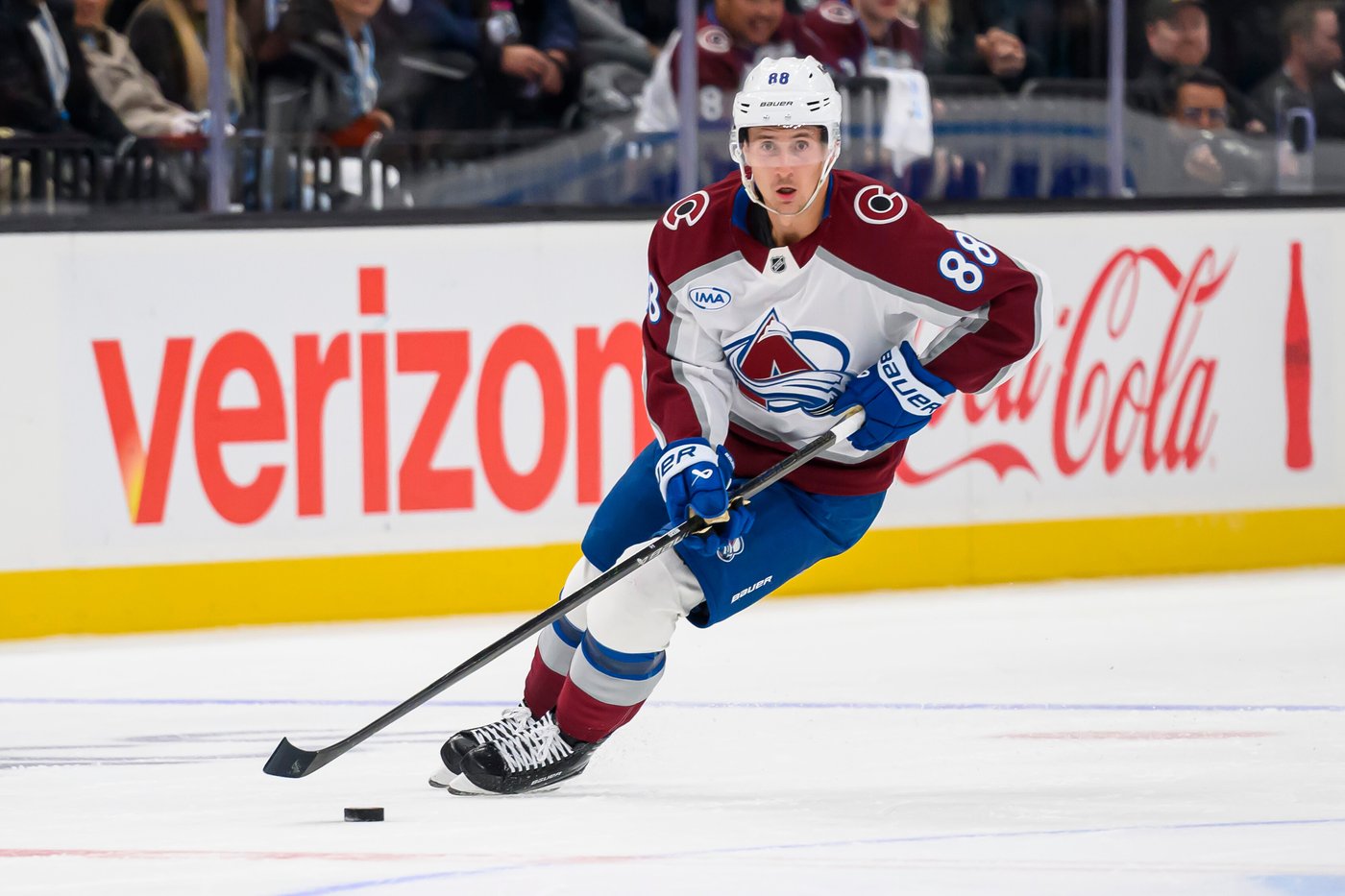 Colorado Avalanche sign Martin Necas to 8-year, $92M contract extension, AP source says | iNFOnews.ca