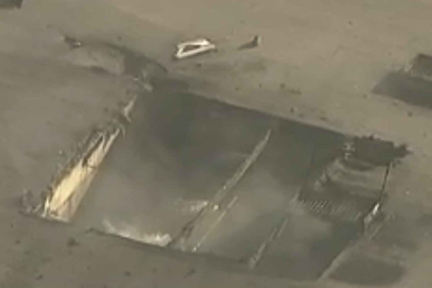Pilot made a panicked attempt to land before a crash in Southern California that killed 2 | iNFOnews.ca