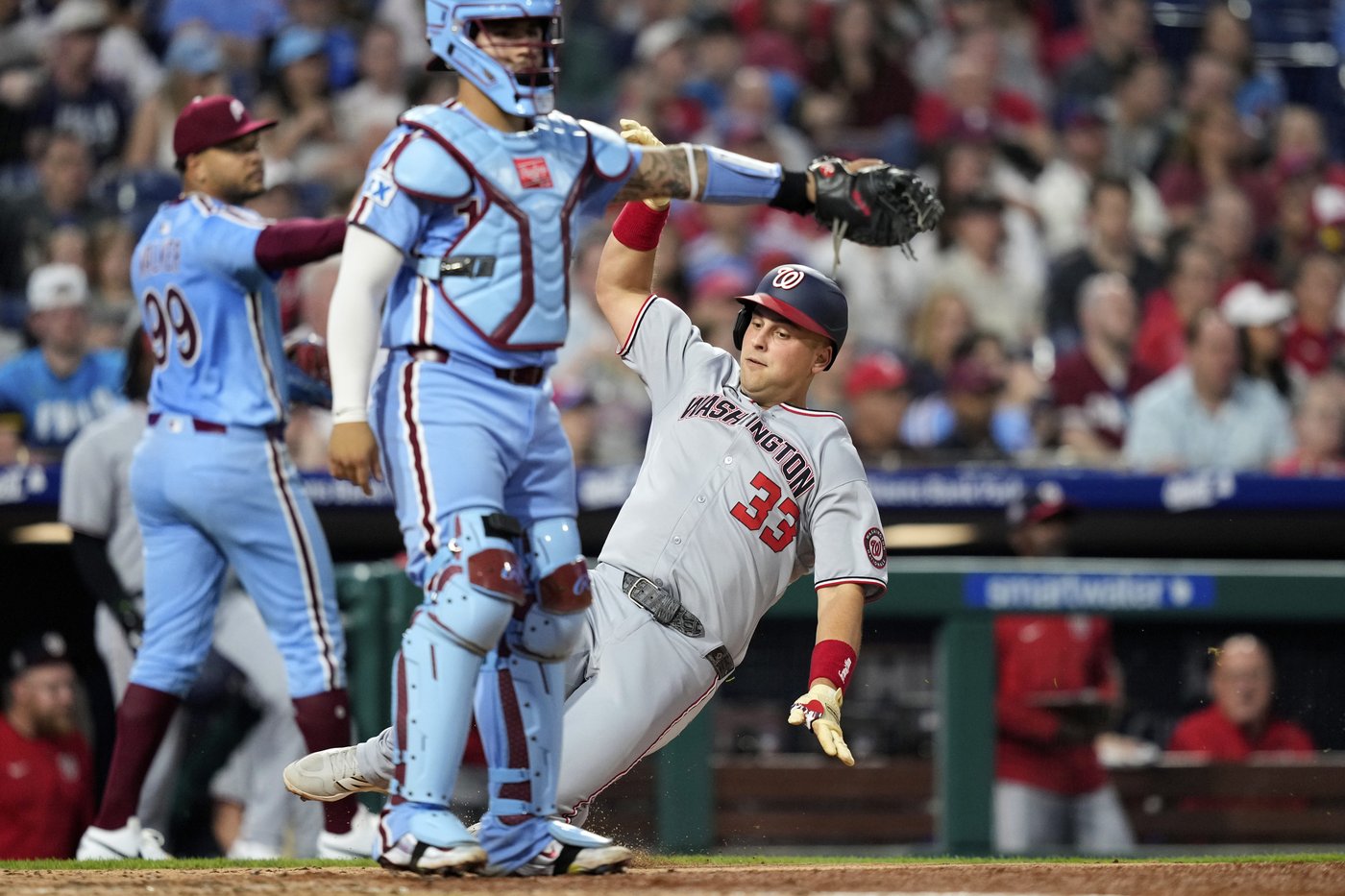 Lord earns 1st MLB win as Nationals beat Phillies 4-2 to prevent sweep | iNFOnews.ca
