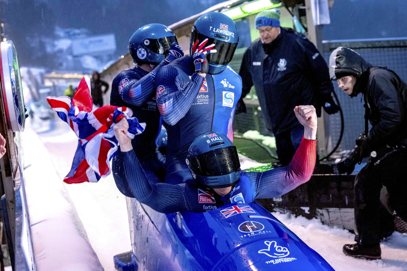 Ukraine wins its first World Cup luge medal since 2009 after a mishap-filled relay | iNFOnews.ca Ukraine wins its first World Cup luge medal since 2009 after a mishap-filled relay | iNFOnews.ca