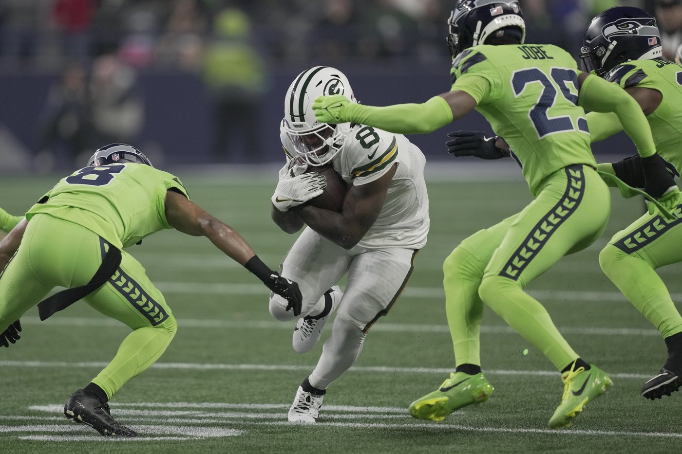 Josh Jacobs re-emerging as one of the NFL's elite RBs again in his first season with Packers | iNFOnews.ca Josh Jacobs re-emerging as one of the NFL's elite RBs again in his first season with Packers | iNFOnews.ca