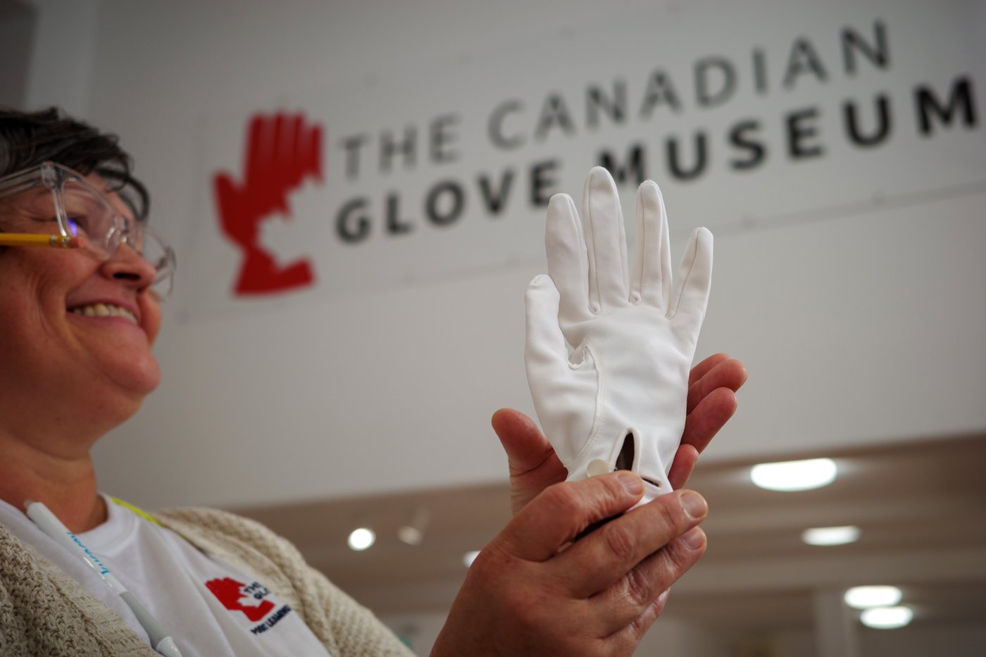 How gloves belonging to Audrey Hepburn and Marilyn Monroe wound up in Newfoundland | iNFOnews.ca How gloves belonging to Audrey Hepburn and Marilyn Monroe wound up in Newfoundland | iNFOnews.ca