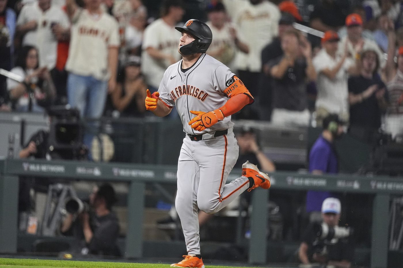 Yastrzemski's RBI single caps a 4-run 9th, Giants beat the Rockies 6-5 for 6th straight 1-run win | iNFOnews.ca Yastrzemski's RBI single caps a 4-run 9th, Giants beat the Rockies 6-5 for 6th straight 1-run win | iNFOnews.ca
