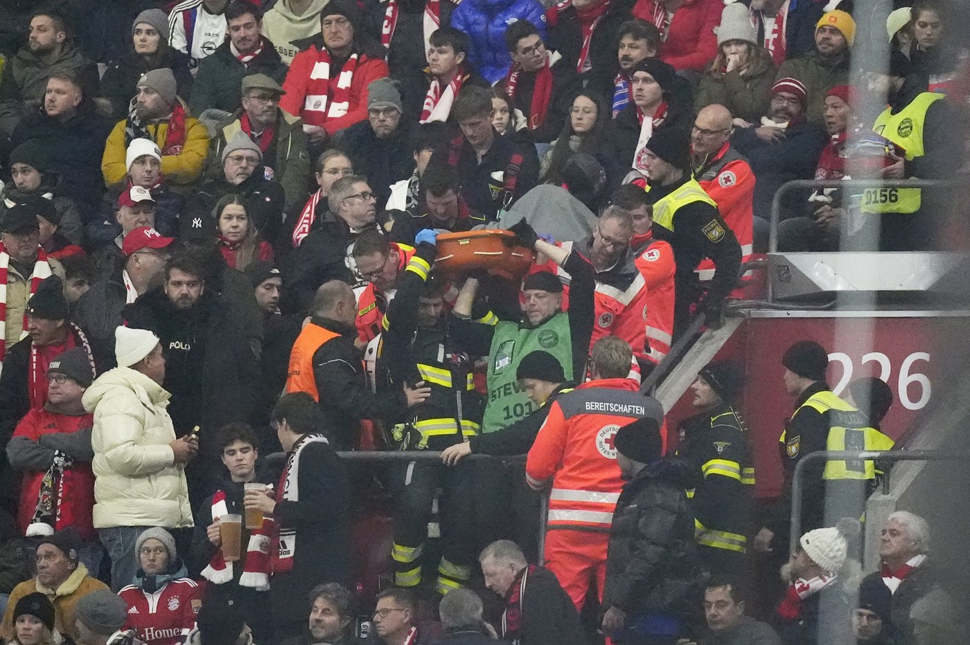 Fan's death overshadows Bayern's win in Champions League as fans refrain from singing | iNFOnews.ca Fan's death overshadows Bayern's win in Champions League as fans refrain from singing | iNFOnews.ca