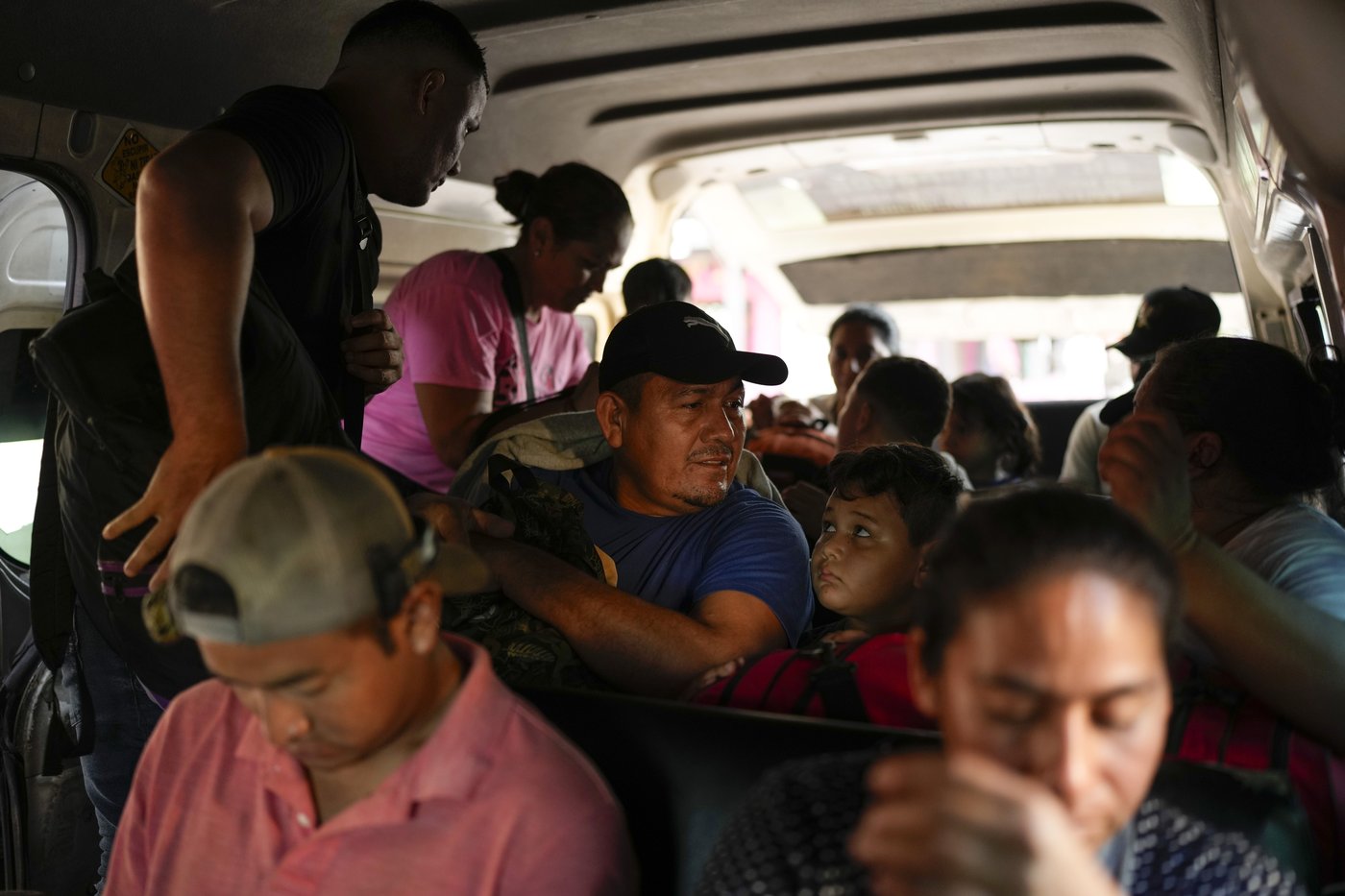 How Mexican cartels manage the flow of migrants on their way to the US border | iNFOnews.ca