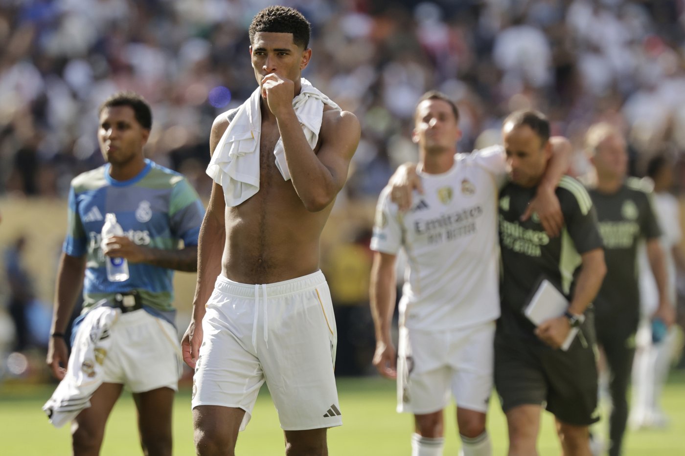 Real Madrid star Jude Bellingham undergoes shoulder injury and set to miss early part of season | iNFOnews.ca