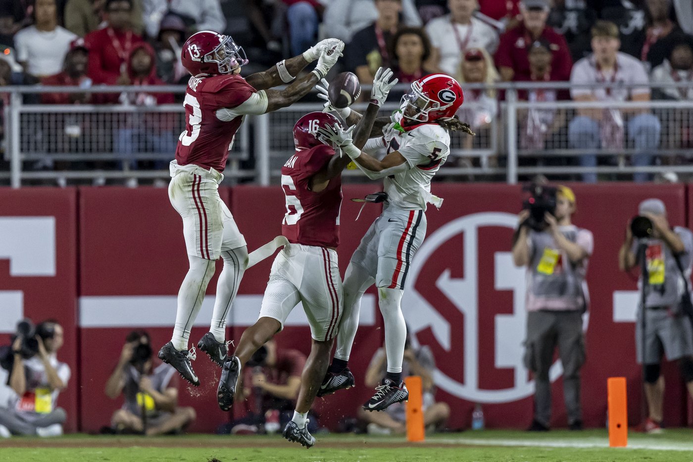 Milroe-to-Williams TD connection helps No. 4 Alabama beat No. 2 Georgia 41-34 in DeBoer's SEC opener | iNFOnews.ca Milroe-to-Williams TD connection helps No. 4 Alabama beat No. 2 Georgia 41-34 in DeBoer's SEC opener | iNFOnews.ca
