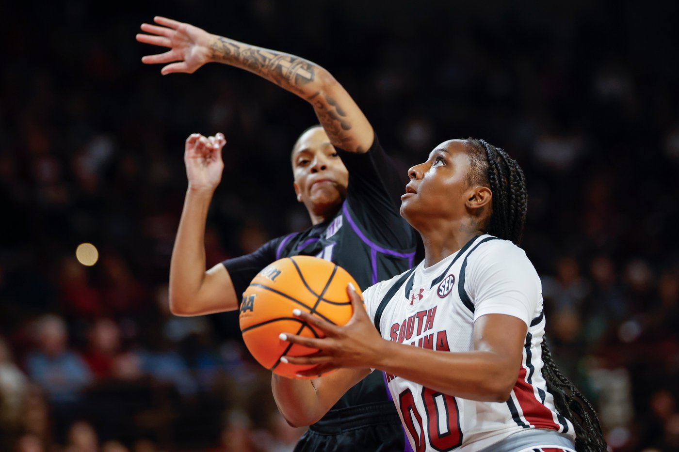 Latson leads new-look No. 2 South Carolina to opening blowout over Grand Canyon 94-54 | iNFOnews.ca