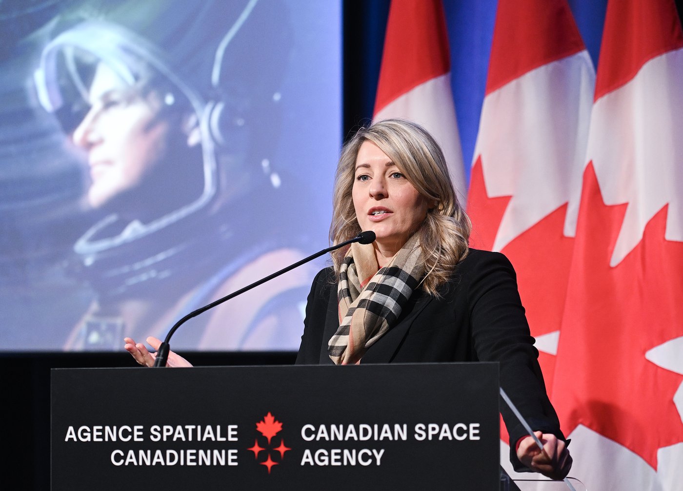 Canada investing more than $500 million in European Space Agency programs | iNFOnews.ca Canada investing more than $500 million in European Space Agency programs | iNFOnews.ca