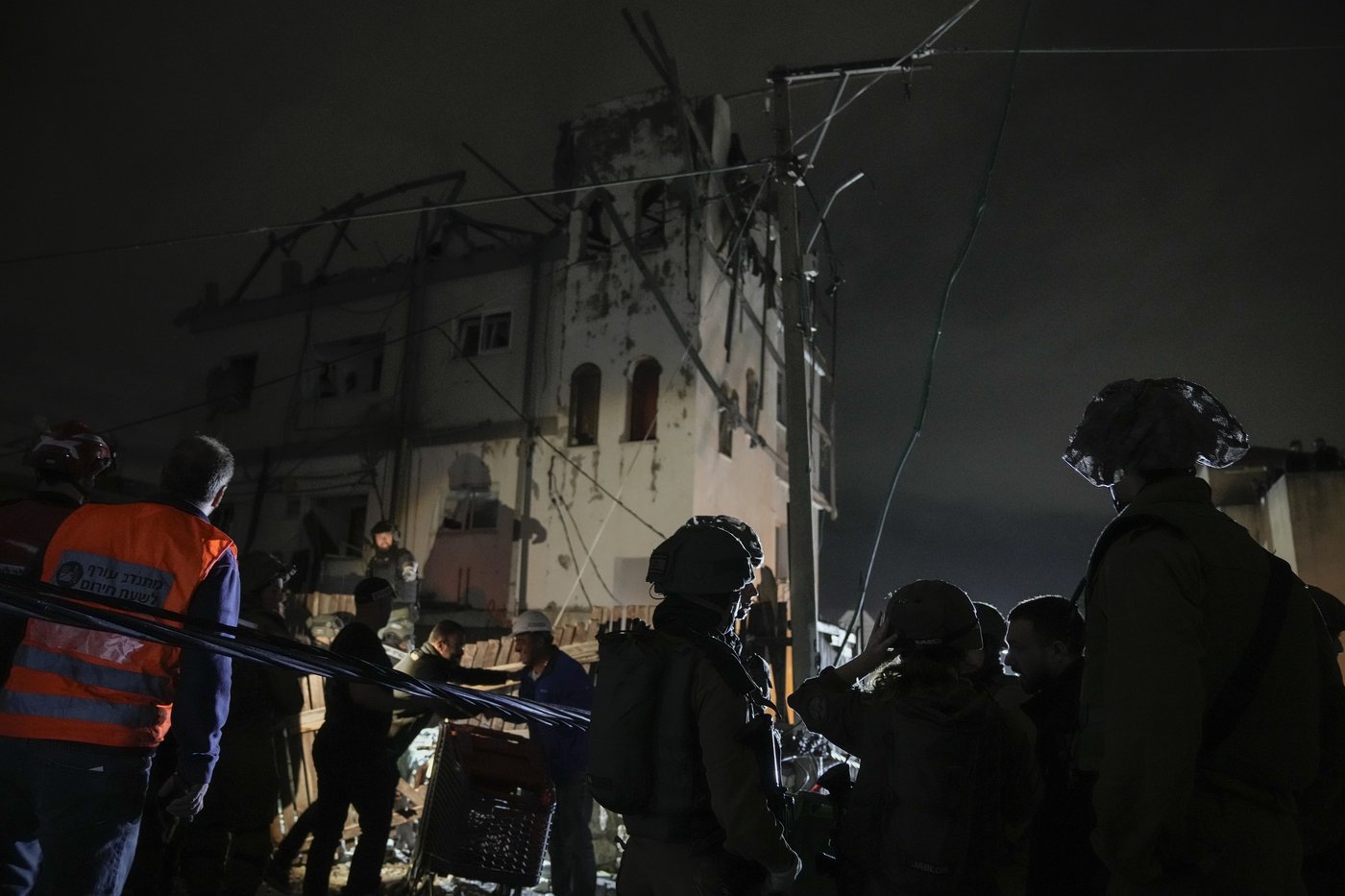 Israeli airstrike hits central Beirut near key government buildings and embassies | iNFOnews.ca Israeli airstrike hits central Beirut near key government buildings and embassies | iNFOnews.ca