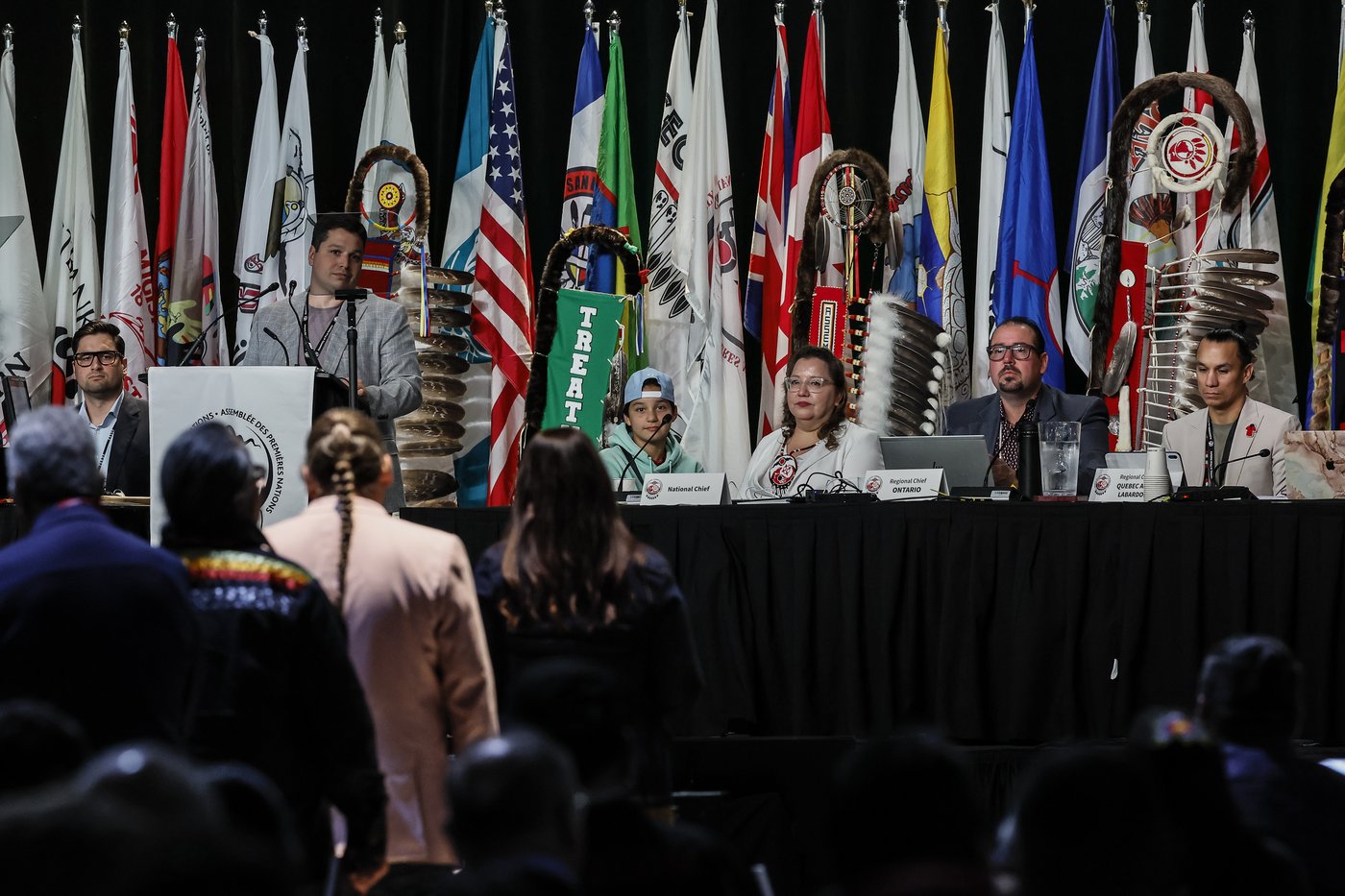 Chiefs vote down major projects resolutions, say AFN shouldn't negotiate for them | iNFOnews.ca