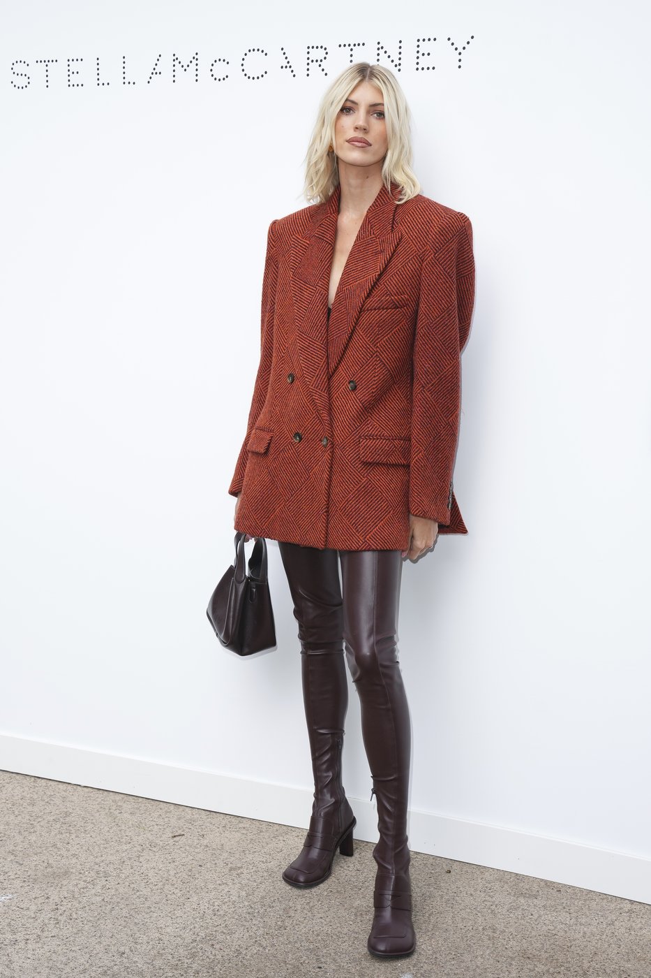 Balenciaga upturns luxury in Paris as McCartney puts on high-octane fashion with playful, eco twist | iNFOnews.ca Balenciaga upturns luxury in Paris as McCartney puts on high-octane fashion with playful, eco twist | iNFOnews.ca