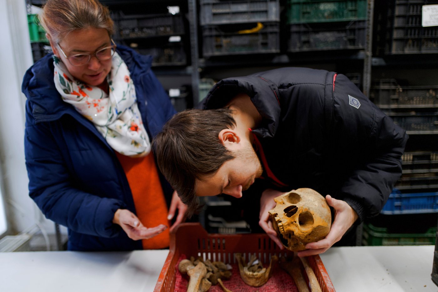 Archaeologists lift the lid on a 1,700-year-old Roman sarcophagus hidden beneath Budapest | iNFOnews.ca