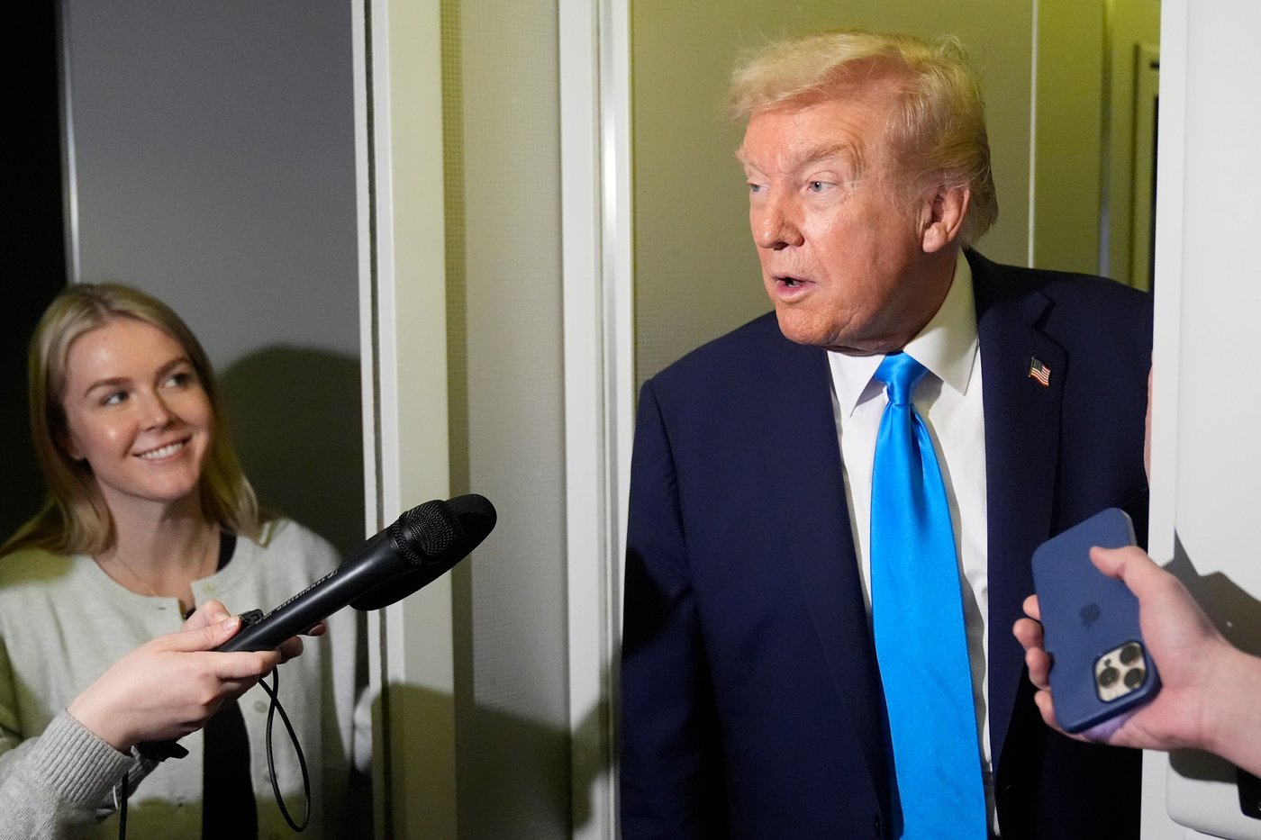 Trump announces additional 10 per cent tariff on Canada over Ontario ad | iNFOnews.ca