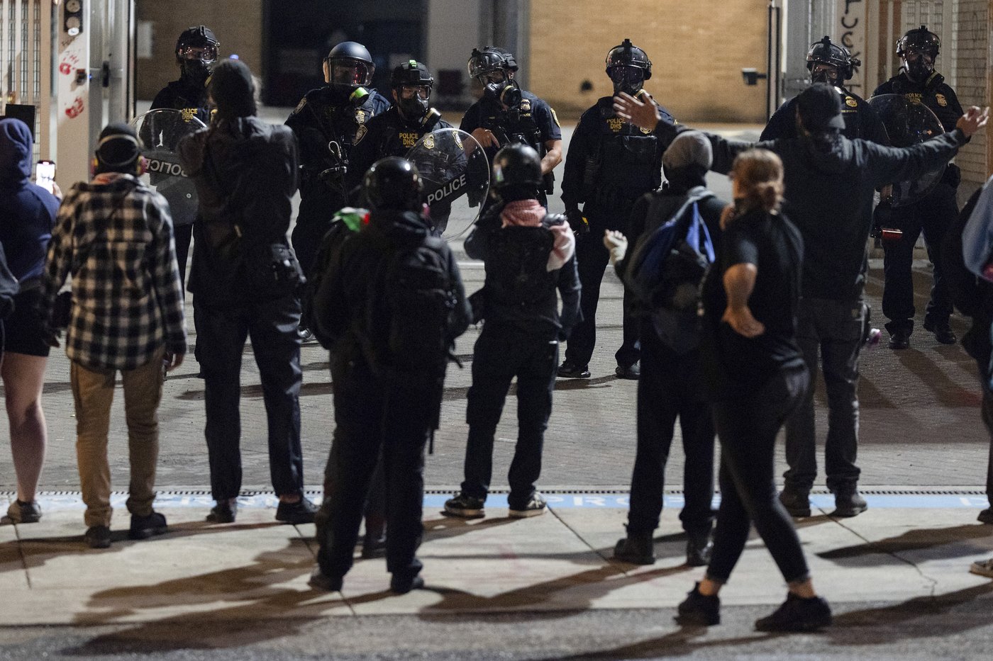 Trump threatened Portland with troops to quell protests. The mayor says it's not needed | iNFOnews.ca Trump threatened Portland with troops to quell protests. The mayor says it's not needed | iNFOnews.ca
