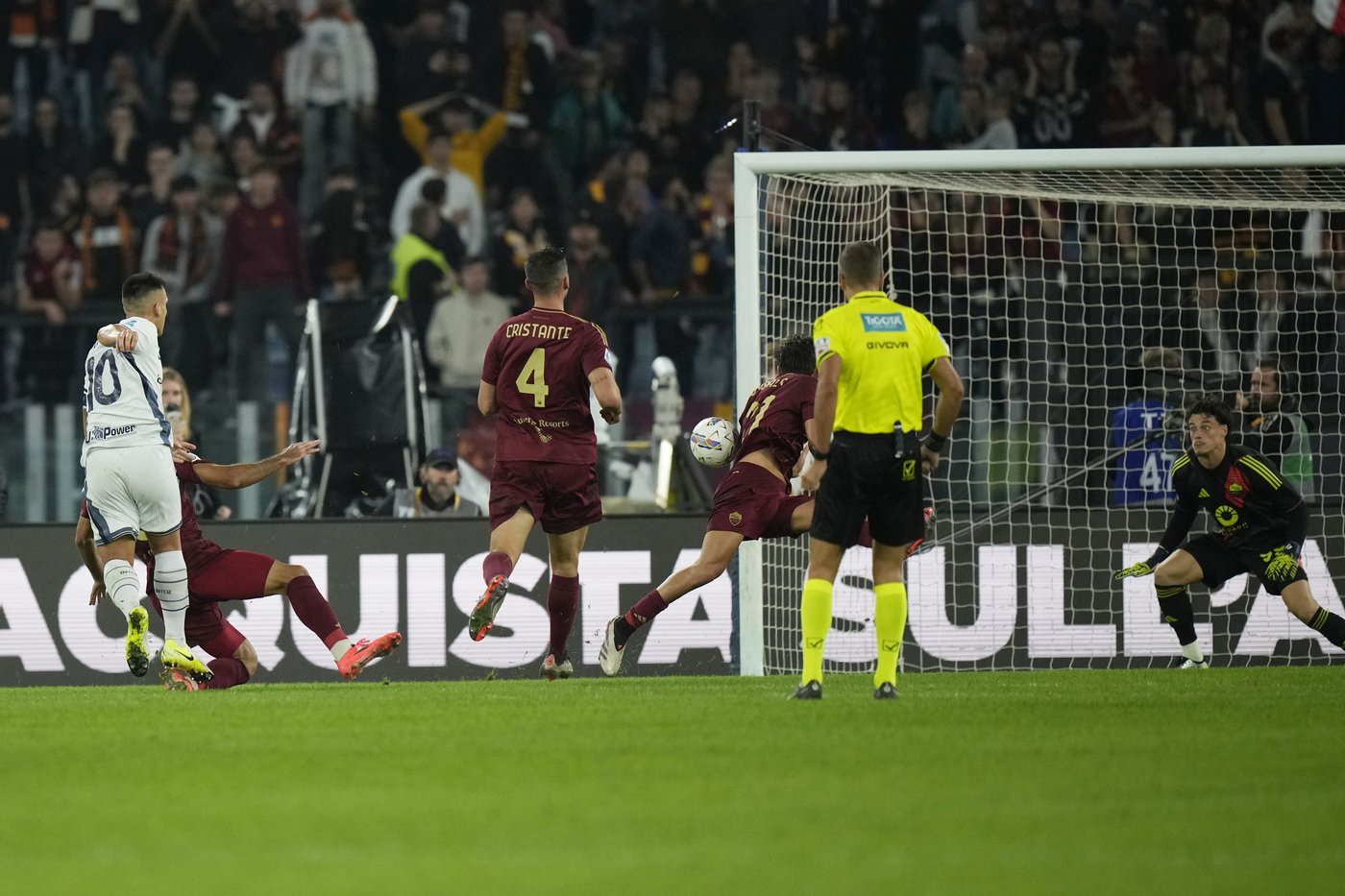 Inter beats Roma but loses 2 key players to injuries | iNFOnews.ca