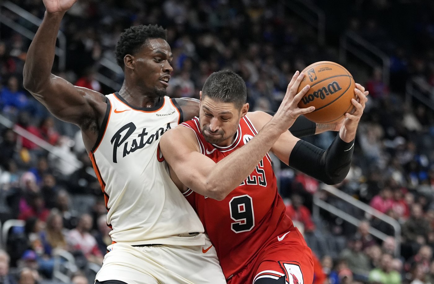 Zach LaVine's 16 fourth-quarter points lead Bulls past Pistons 122-112 | iNFOnews.ca Zach LaVine's 16 fourth-quarter points lead Bulls past Pistons 122-112 | iNFOnews.ca